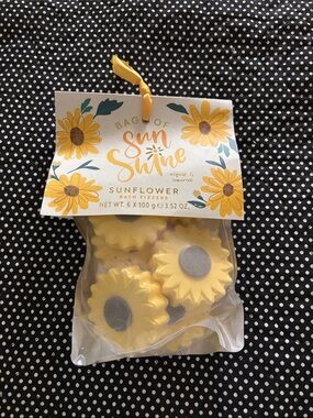 Sunflower Bath Fizzers - Yellow Sunflower Design